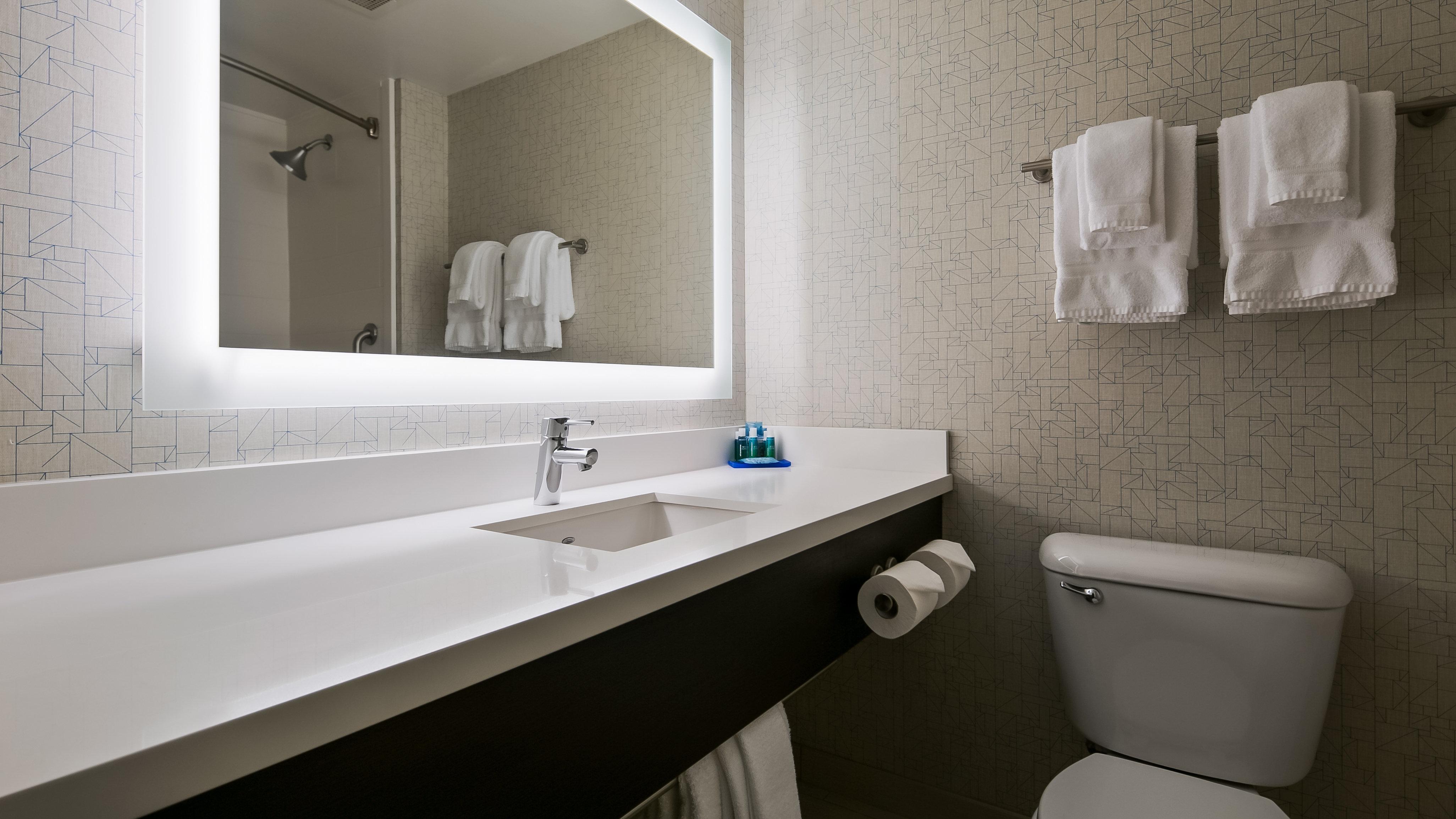 Holiday Inn Express Hotels & Suites Burlington By Ihg Εξωτερικό φωτογραφία